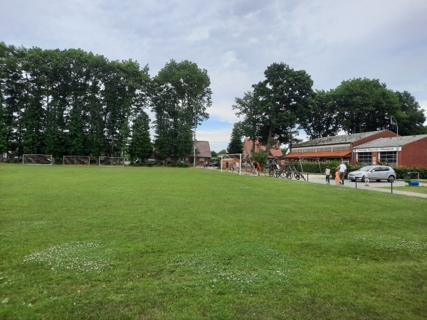 Sportanlage Esterweger Weg B-Platz - Hilkenbrook