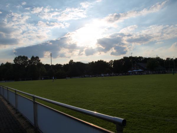 Sportanlage am Bahndamm Platz 2 - Dorsten-Deuten