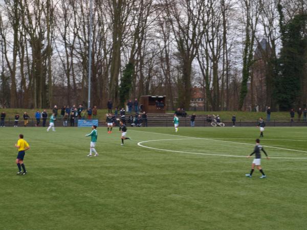 Rather Waldstadion Nebenplatz - Düsseldorf-Rath