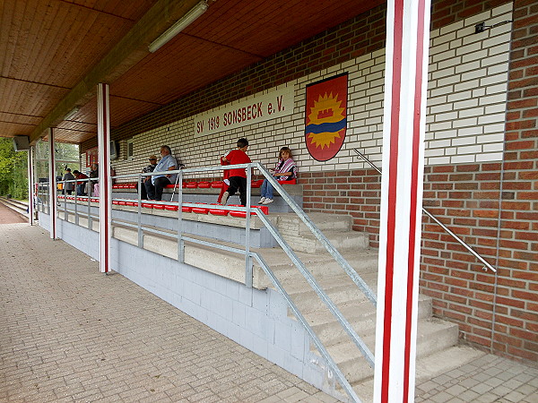 Willy-Lemkens-Sportpark Platz 2 - Sonsbeck