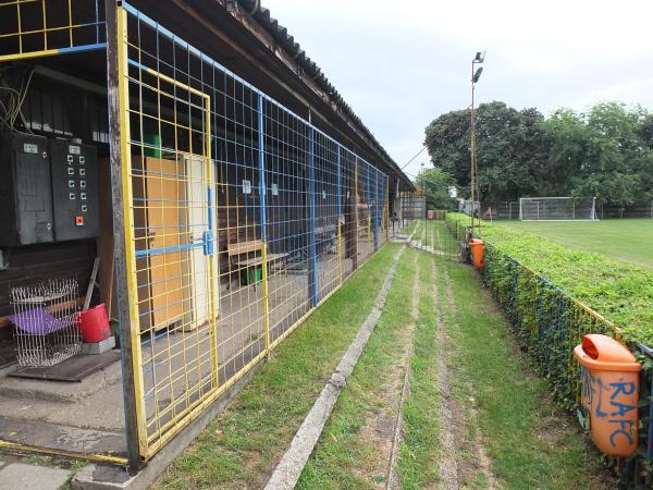 Pirosrózsa utcai sportpálya - Budapest