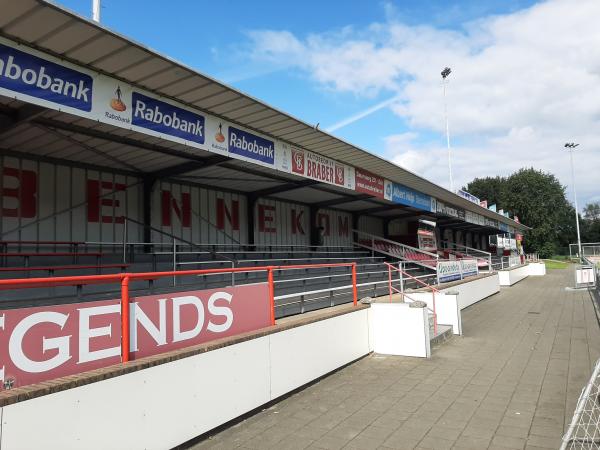 Sportpark De Eikelhof - Ede-Bennekom 