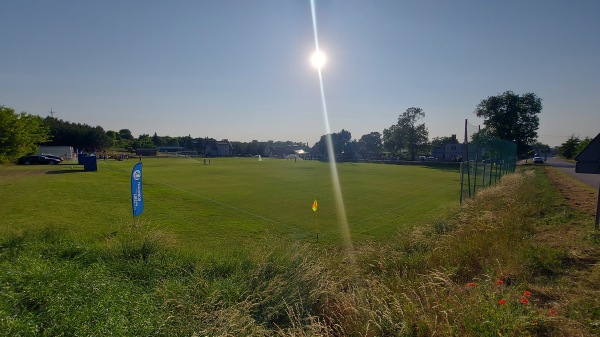 Boisko w Czarnów - Czarnów