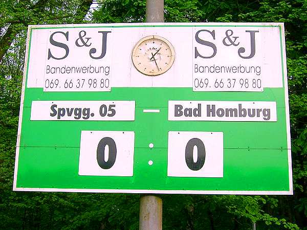 Waldsportplatz Beckerwiese - Frankfurt/Main-Oberrad