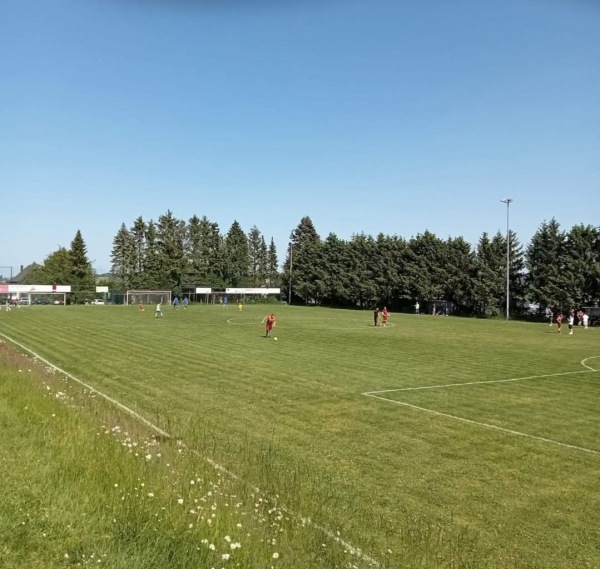 Sportplatz Bruchertseifen - Bruchertseifen