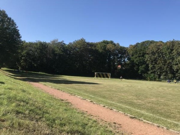 Sportplatz an der Schule - Machern