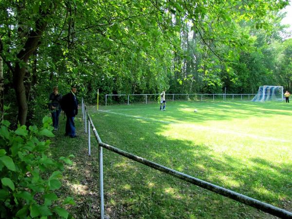 Sportstätte Heidegrund Süd - Osterfeld bei Naumburg-Roda