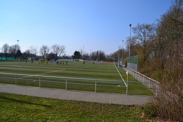 Sportzentrum Süd Platz 3 - Heidelberg-Kirchheim