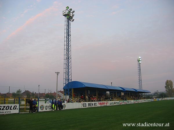 Alcufer stadion - Győr