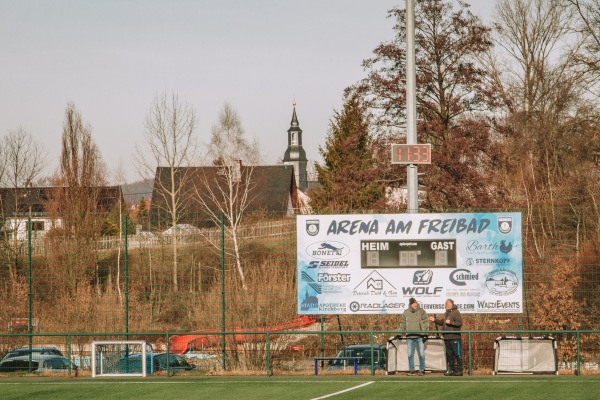 Arena am Freibad - Hartmannsdorf bei Kirchberg