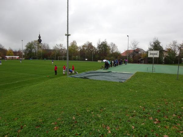 Städtischer Sportplatz am Schloßberg - Bad Reichenhall-Marzoll