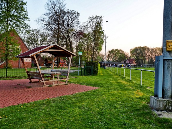 Sportplatz Flögeln - Geestland-Flögeln