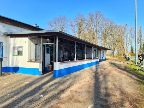 Sportplatz am Anger - Osternienburger Land-Großpaschleben