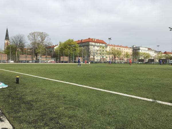 Sportplatz Donaufeld Nebenplatz - Wien