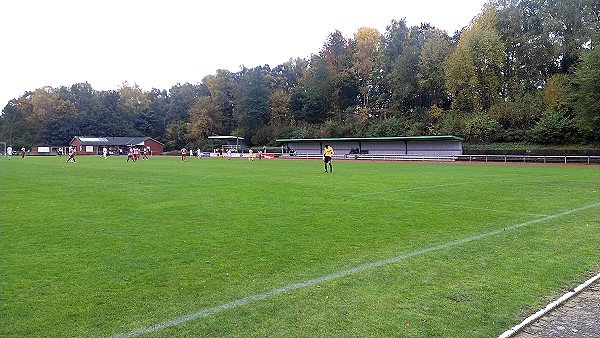 Sportplatz Scharfsche Schlucht - Hamburg-Sinstorf