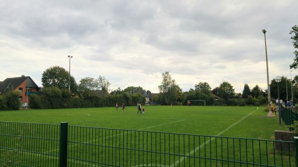 Stadion Kleine Heide B-Platz - Wunstorf-Luthe