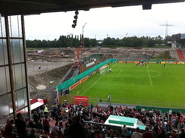 Georg-Melches-Stadion - Essen/Ruhr-Bergeborbeck