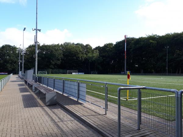 Städtische Sportanlage Klosterpark B-Platz - Schortens