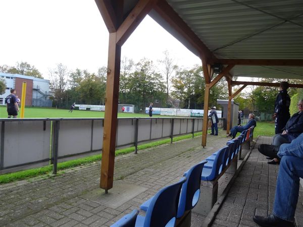 Sportplatz an der Grundschule - Oldenburg (Oldenburg)-Ofenerdiek