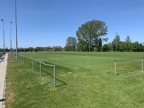 Sportpark De Bezelhorst veld 3-Doetinchem veld 3 - Doetinchem