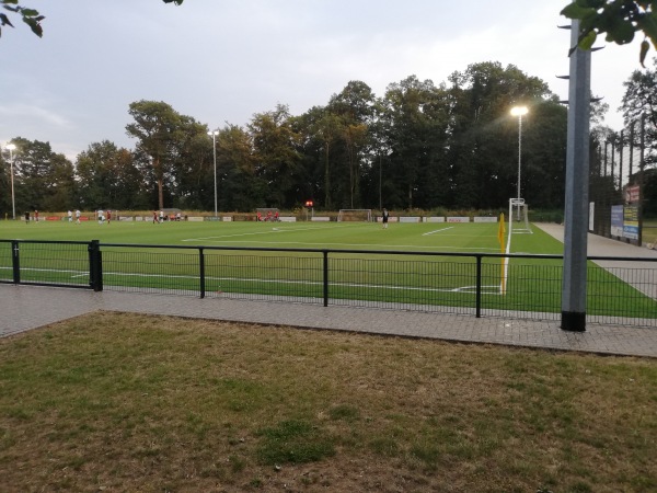 Sportplatz Issum 2 - Issum