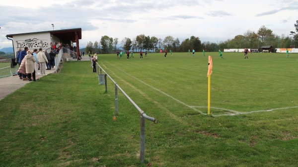 Sportplatz Hochwolkersdorf/Bromberg - Hochwolkersdorf