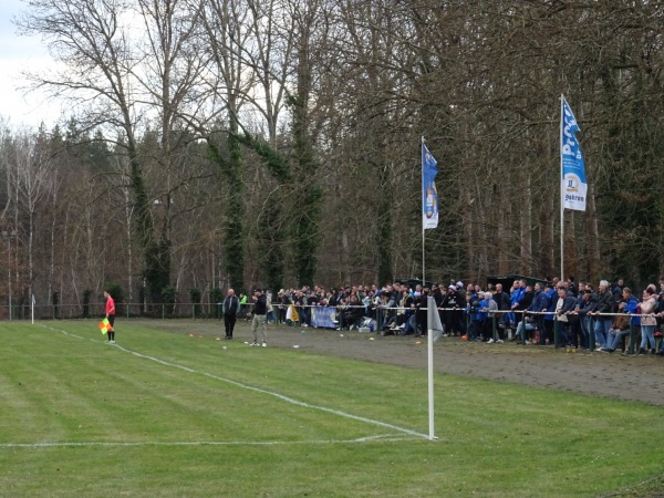 Waldstadion - Felixsee-Friedrichshain