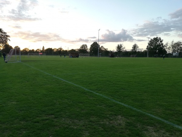 Stadion in der Höfe Nebenplatz - Bocholt-Hemden