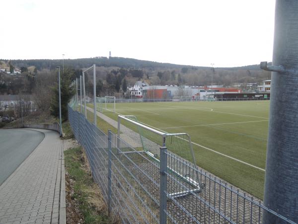 Sportplatz am Berg - Schmitten/Hochtaunus-Niederreifenberg