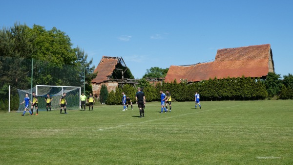 Boisko Sportowe w Wojnowicach - Wojnowice