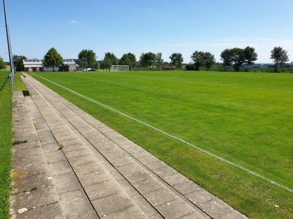 Sportgelände in der Mehrstetter Straße - Ballendorf