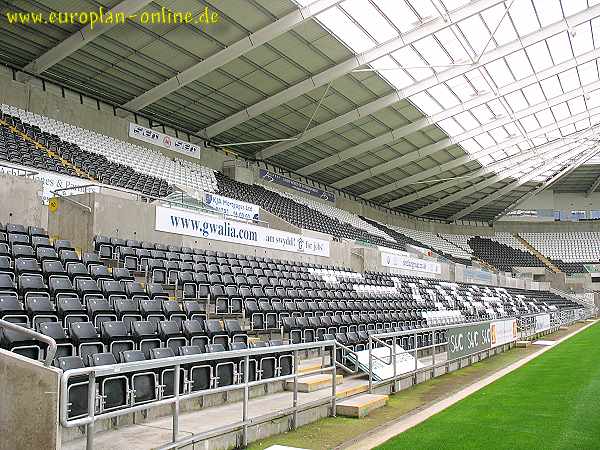 Liberty Stadium - Abertawe (Swansea), SWA