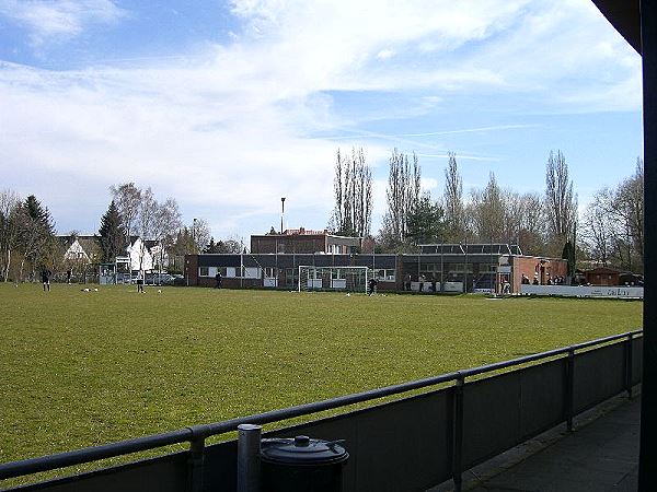 Helmut-Simnack-Stadion - Laatzen-Grasdorf