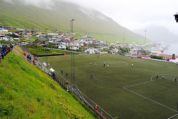 Í Fløtugerði - Fuglafjørður