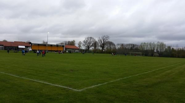 Sportplatz Hauptstraße - Bokholt-Hanredder