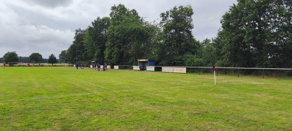Sportplatz In der Twacht - Neustadt/Rübenberge-Niedernstöcken