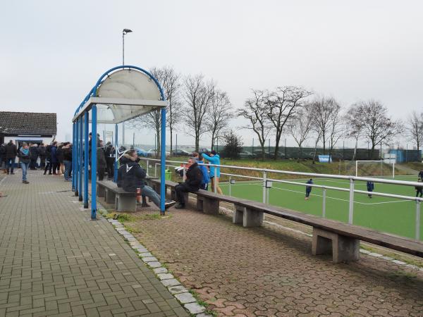 Herbert-Huben-Kampfbahn - Duisburg-Mündelheim