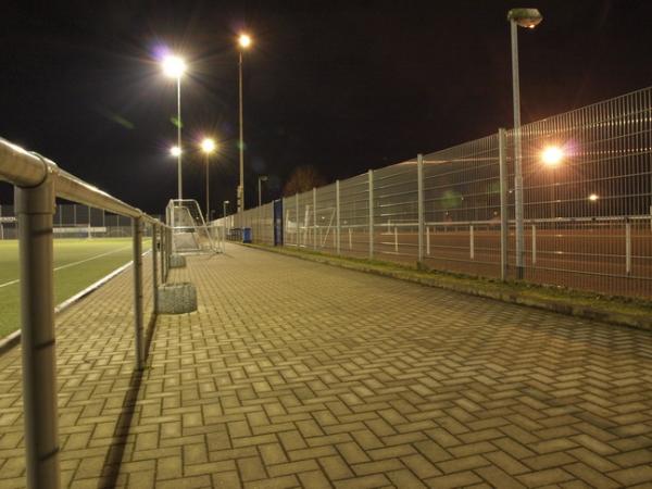 Bezirkssportanlage Warbruckstraße II - Duisburg-Hamborn