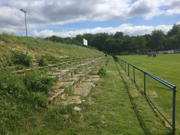 Stadion Flugplatz - Lübeck-Karlshof