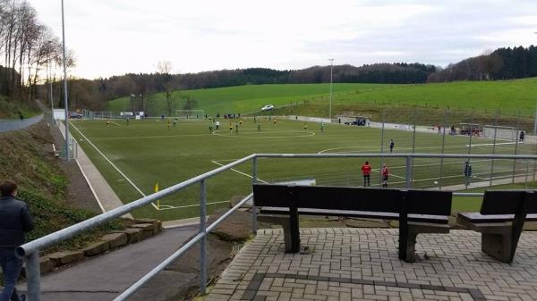 Sportplatz Felsenpark - Wipperfürth-Wipperfeld