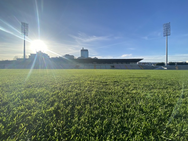 Estádio Prof. Dr. José Vieira de Carvalho - Maia
