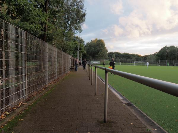 Sportplatz Hunsrückstraße - Bochum-Bergen