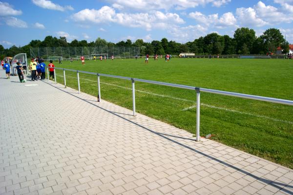 Bezirkssportanlage Lerchenauer Straße - München-Feldmoching