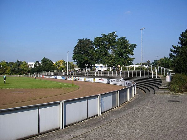 Stadion Bezirkssportanlage Karl-Hohmann-Straße - Düsseldorf-Benrath