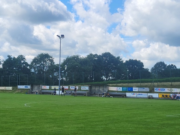 Sportplatz Mühlenweg - Hollnseth-Hollen