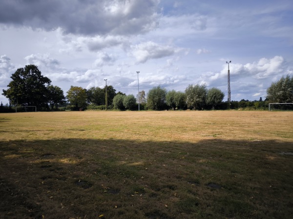 Wiesenstadion - Helpsen-Südhorsten