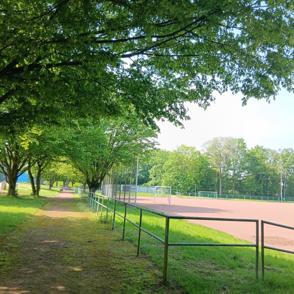 von-Waldthausen-Stadion Nebenplatz 1 - Neuss-Norf