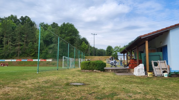 Sportplatz Lußberg - Breitbrunn-Lußberg