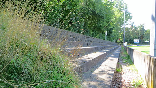 Stadion Schallershofer Straße - Erlangen-Büchenbach