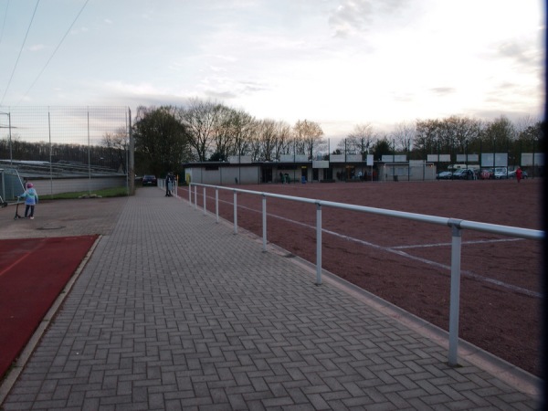 Bezirkssportanlage Uellendahl Platz 2 - Wuppertal-Uellendahl